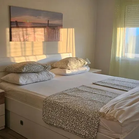 Apartments Maris Rab *