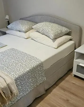 Apartments Maris Rab *