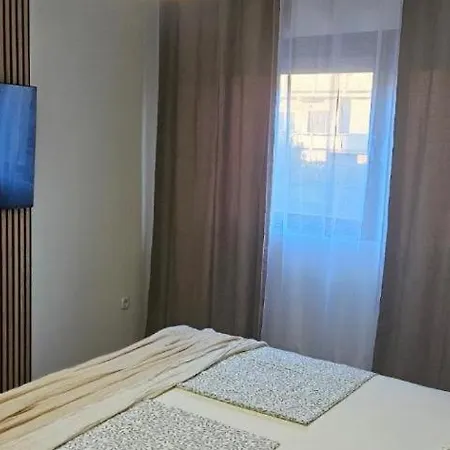Maris Rab * Rab Town