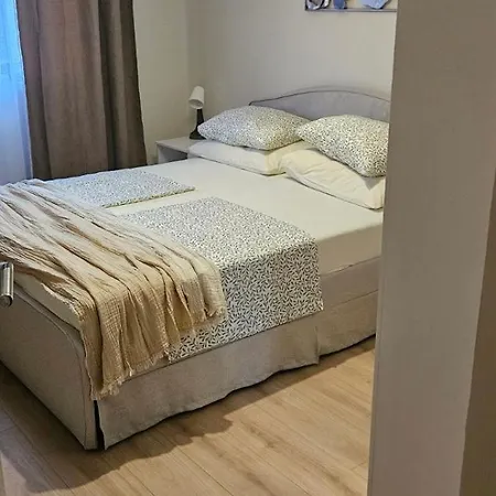 Apartments Maris Rab * Ραμπ