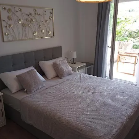 Maris Rab Apartment